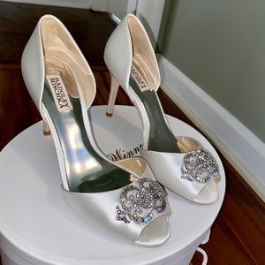 Badgley Mischka Salsa Peep-toe Heel